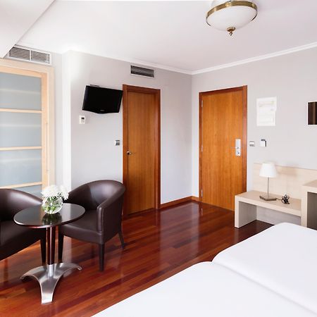 Hotel Valencia 페레올 외부 사진