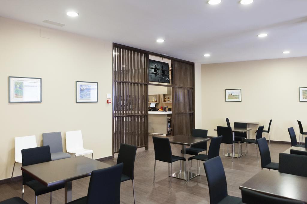 Hotel Valencia 페레올 외부 사진