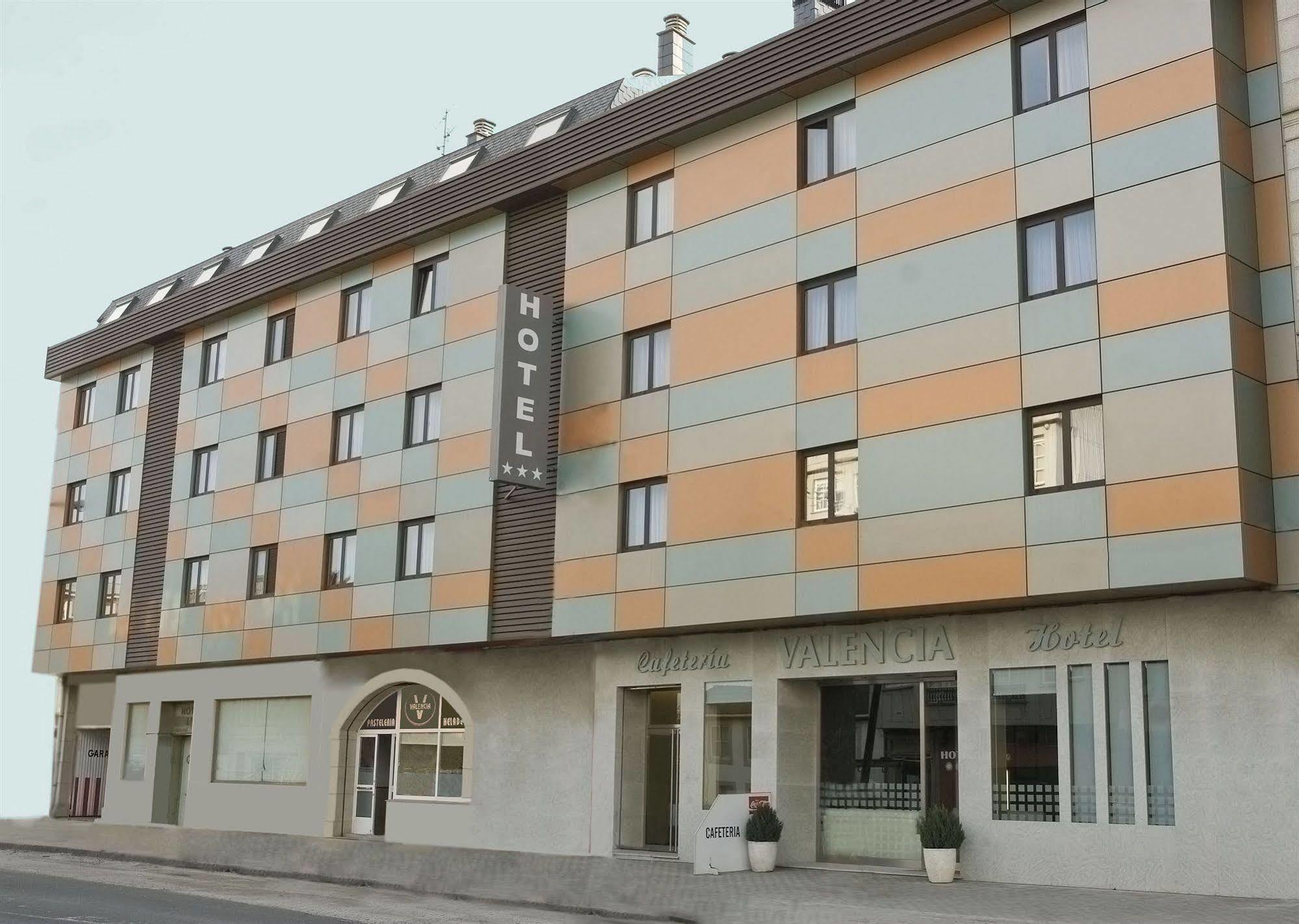 Hotel Valencia 페레올 외부 사진